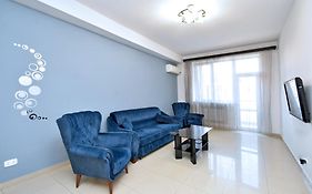 Modern 2 Bedrooms Apartment In The Heart Of Yerevan, Aram Street